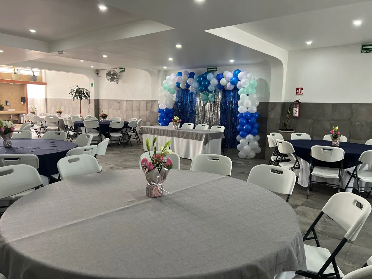 Decoración de evento en Salón Ziranda